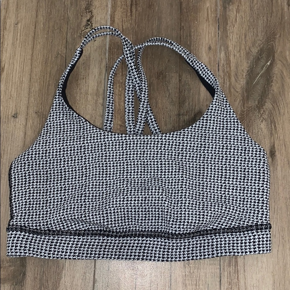 Lululemon sports bra
